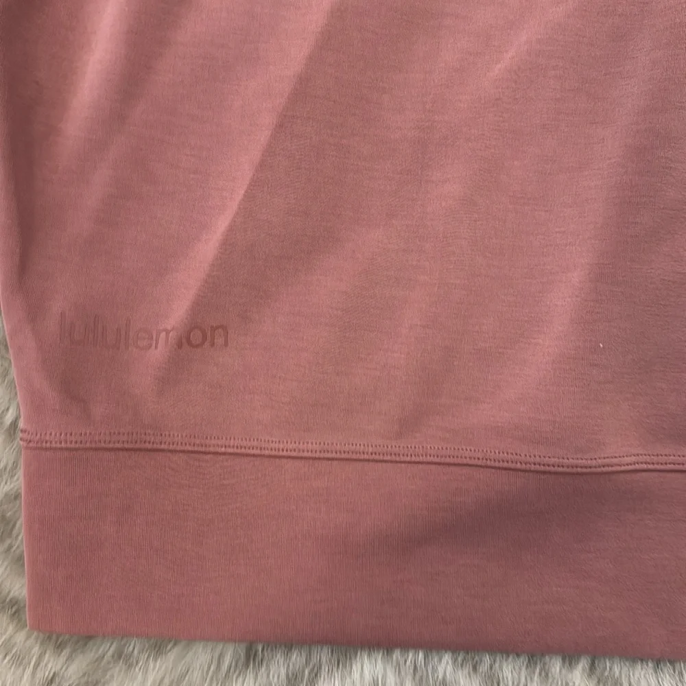 lululemon athletica Dusty Rose Crewneck Sweatshirt